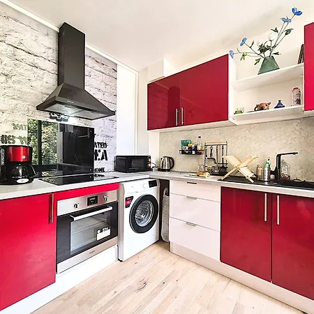 Apartment Le Bansky, Etape Urbaine, T2, Machine A Laver, Tv, Wifi Tours